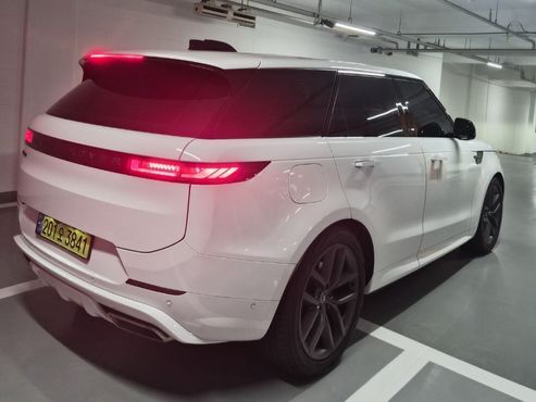 Land Rover Range Rover Sport P360 HSE Dynamic — пробег 12 600 км — фото 3 из 5