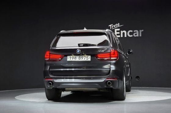 BMW X5 xDrive 30d — пробег 106 833 км — фото 4 из 5