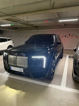 Rolls-Royce Cullinan 6.7 V12 — пробег 32 000 км — фото 5 из 5