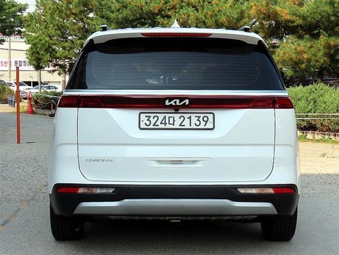 Kia Carnival Gasoline 9-Seater Prestige — пробег 142 000 км — фото 4 из 5