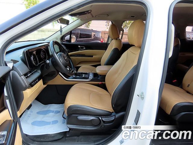 Kia Carnival Gasoline 9-Seater Prestige — пробег 142 000 км — фото 5 из 5