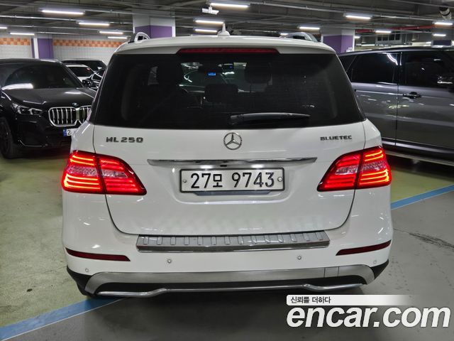 Mercedes-Benz M-class ML250 BlueTEC 4MATIC — пробег 138 413 км — фото 3 из 5