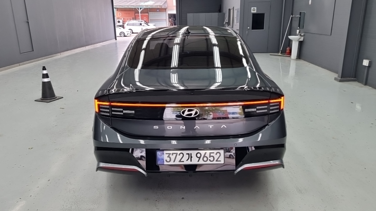 Hyundai Sonata 1.6 Turbo Exclusive — пробег 8 119 км — фото 4 из 5