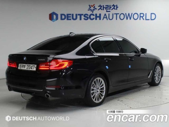BMW 5-Series 520i Luxury — пробег 108 000 км — фото 2 из 5