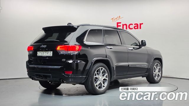 Jeep Cherokee 3.6 Overland WK2 — пробег 133 132 км — фото 2 из 5
