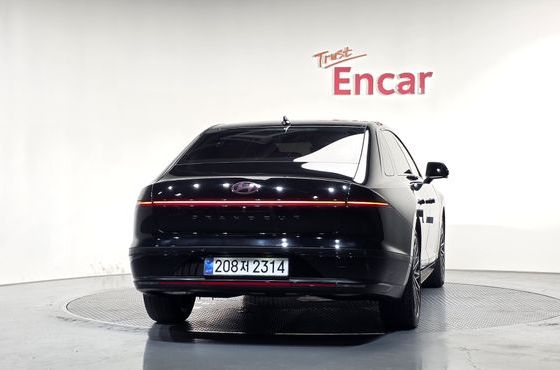 Hyundai Grandeur Calligraphy — пробег 16 146 км — фото 4 из 5