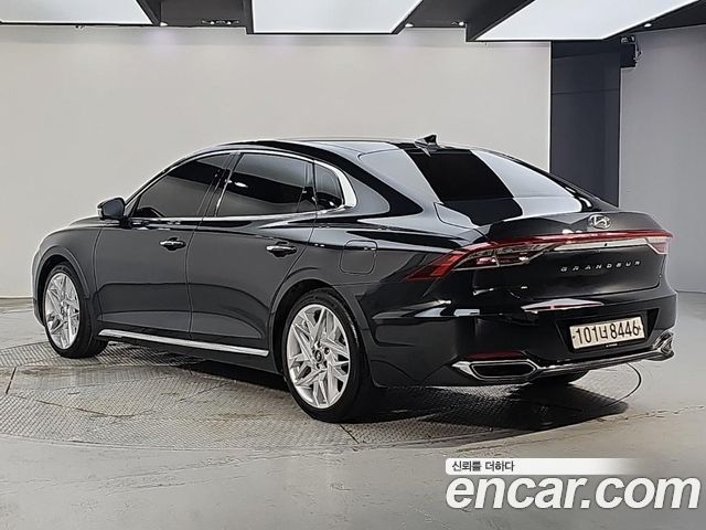 Hyundai Grandeur 2.5 Exclusice — пробег 202 000 км — фото 3 из 5