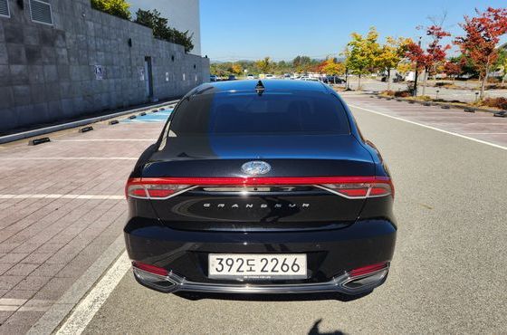Hyundai Grandeur 3.3 Exclusice — пробег 60 807 км — фото 4 из 5