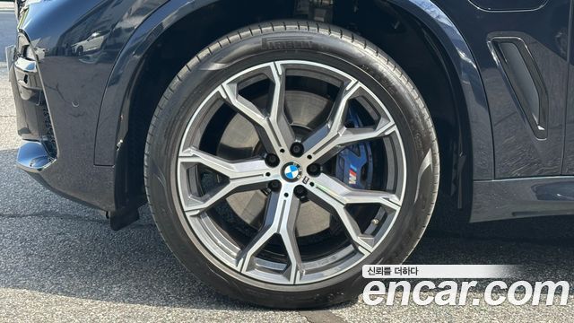 BMW X5 xDrive 45e M Sport — пробег 71 772 км — фото 5 из 5