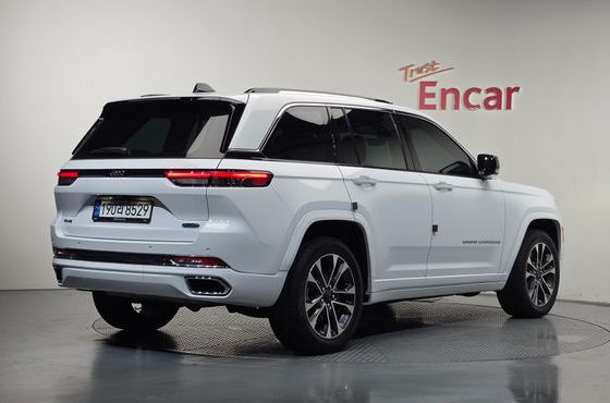 Jeep Cherokee L 3.6 Overland — пробег 34 995 км — фото 2 из 5
