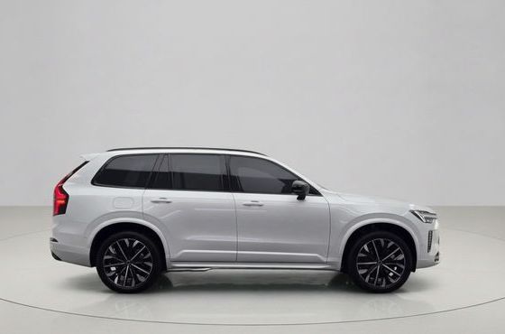 Volvo XC90 B6 Ultra Bright — пробег 2 625 км — фото 3 из 5