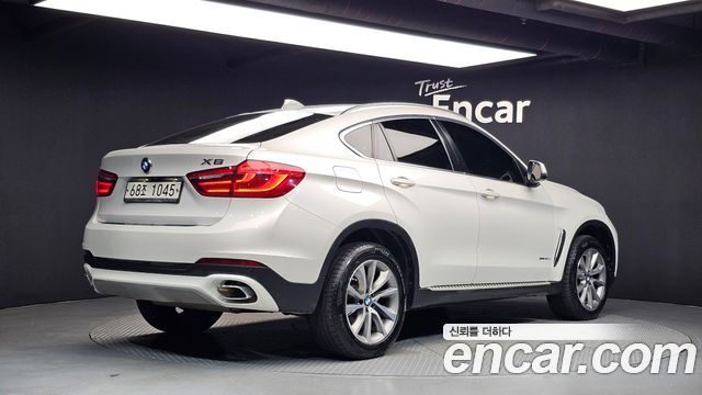 BMW X6 xDrive 30d — пробег 121 144 км — фото 2 из 5