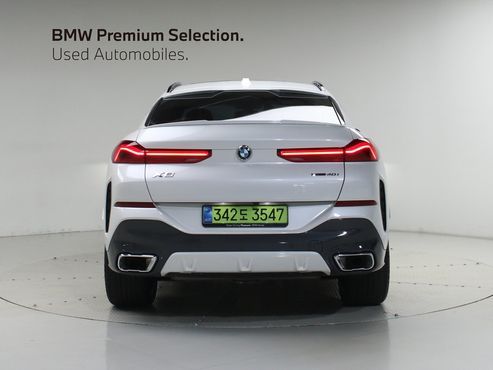 BMW X6 xDrive40i M Sport — пробег 7 343 км — фото 4 из 5