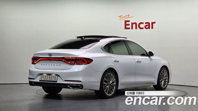 Hyundai Grandeur из Кореи Encar