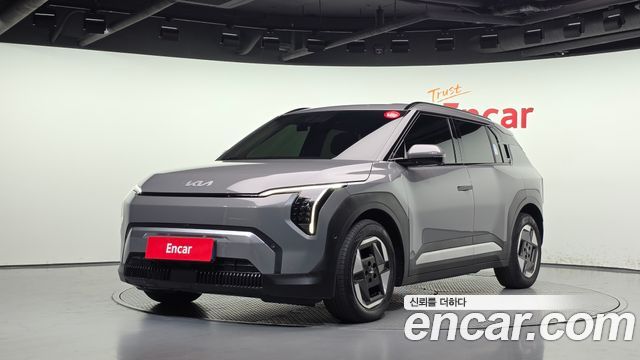 Kia EV3 из Кореи Encar