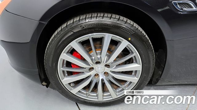 Maserati Quattroporte из Кореи Encar