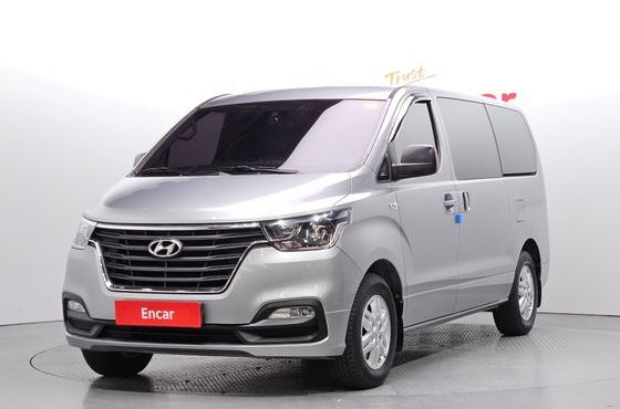 Hyundai Starex Van 3-Seater Smart — пробег 88 800 км — фото 1 из 5