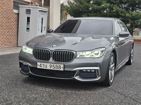 BMW 7-Series 740Li xDrive M Sport Package — пробег 131 612 км — фото 3 из 5