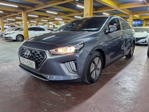 Hyundai Ioniq 1.6 HEV I — пробег 33 272 км — фото 1 из 5