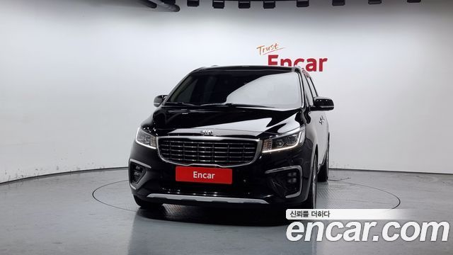 Kia Carnival 7-Seater Limousine President — пробег 84 604 км — фото 3 из 5