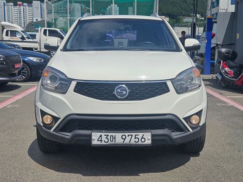 Ssangyong KORANDO 2.0 CVT 2WD Deluxe — пробег 187 698 км — фото 1 из 5