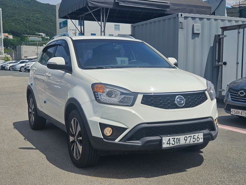 Ssangyong KORANDO 2.0 CVT 2WD Deluxe — пробег 187 698 км — фото 3 из 5