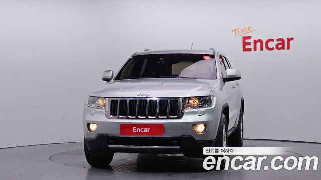 Jeep Cherokee 3.6 Laredo WK2 — пробег 45 074 км — фото 3 из 5
