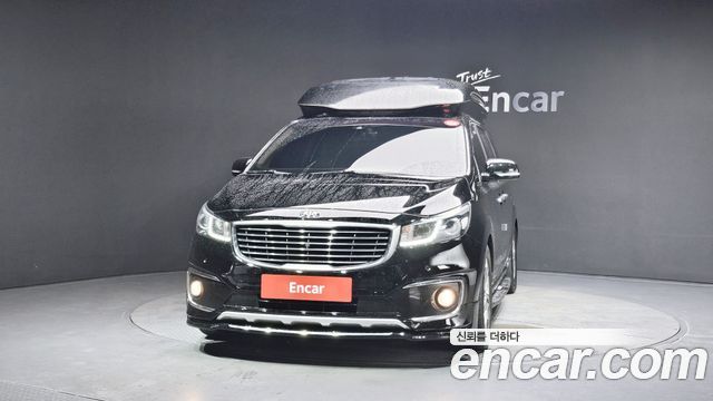 Kia Carnival Gasoline 9-seater Limousine(Special vehicle) — пробег 117 956 км — фото 3 из 5