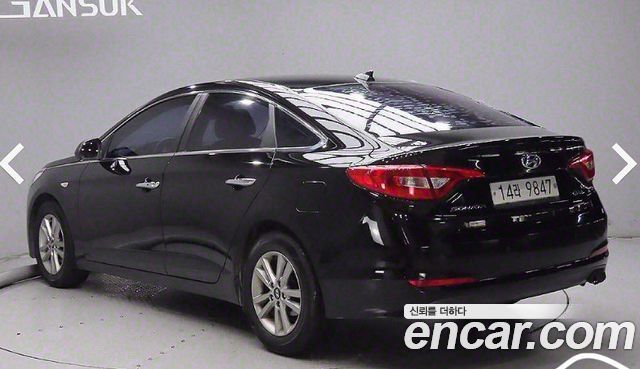 Hyundai Sonata 2.0 Style — пробег 188 000 км — фото 3 из 5