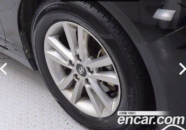 Hyundai Sonata 2.0 Style — пробег 188 000 км — фото 5 из 5