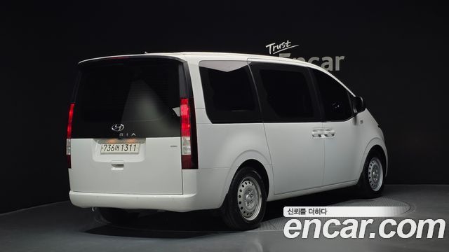 Hyundai Staria из Кореи Encar
