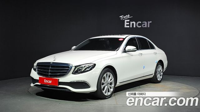 Mercedes-Benz E-Class E220d 4MATIC Exclusive — пробег 115 651 км — фото 1 из 5