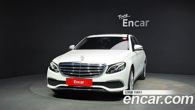 Mercedes-Benz E-Class E220d 4MATIC Exclusive — пробег 115 651 км — фото 3 из 5