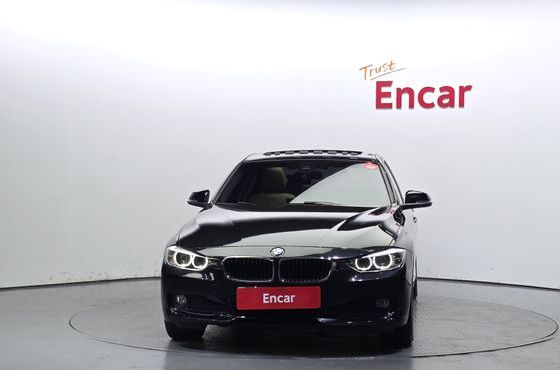 BMW 3-Series 320d — пробег 120 177 км — фото 3 из 5