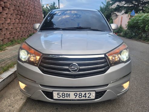 Ssangyong KORANDO 4WD LT 9-seater — пробег 123 734 км — фото 1 из 5