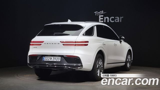 Genesis GV70 из Кореи Encar