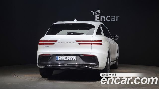 Genesis GV70 из Кореи Encar