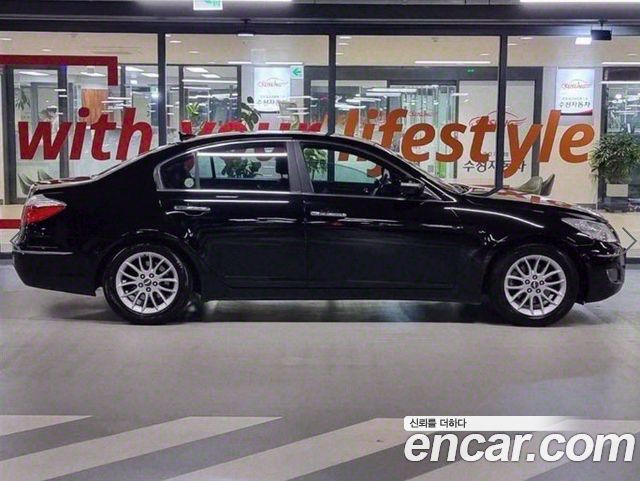 Hyundai Genesis из Кореи Encar