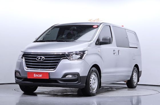 Hyundai Starex Van 5-Seater Style — пробег 78 336 км — фото 1 из 5