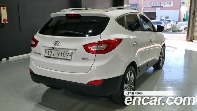 Hyundai Tucson из Кореи Encar