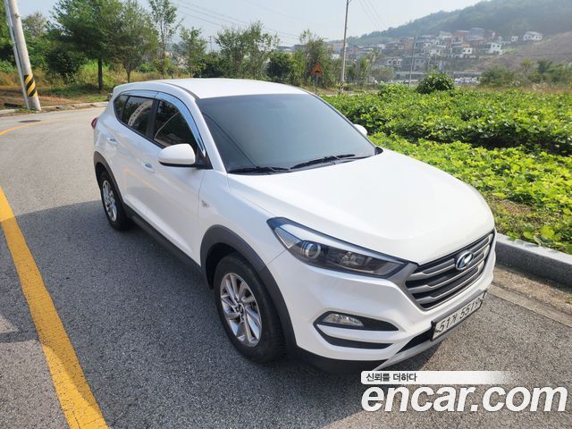 Hyundai Tucson Diesel 2.0 2WD Style — пробег 189 325 км — фото 1 из 5