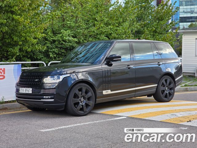 Land Rover Range Rover 4.4 SDV8 AB LWB DIESEL — пробег 76 000 км — фото 2 из 5