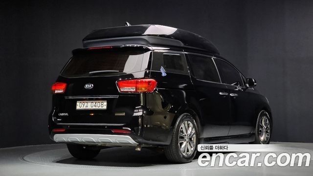 Kia Carnival из Кореи Encar