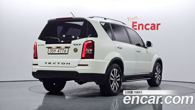 Ssangyong Rexton из Кореи Encar