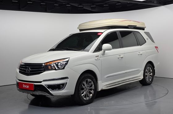 Ssangyong KORANDO 4WD Outdoor Edition 9-seater — пробег 132 760 км — фото 1 из 5