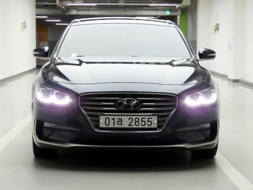 Hyundai Grandeur 3.0 Exclusive Special — пробег 75 150 км — фото 1 из 5