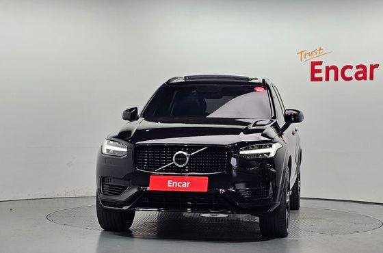 Volvo XC90 T8 R-Design Hybrid — пробег 35 009 км — фото 3 из 5