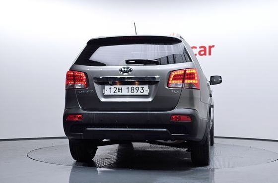 Kia Sorento Diesel 2.0 2WD TLX High-Deluxe — пробег 43 528 км — фото 4 из 5