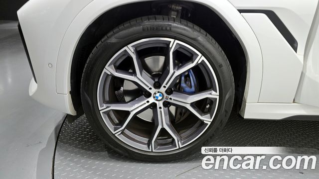 BMW X6 xDrive40i M Sport — пробег 51 480 км — фото 5 из 5
