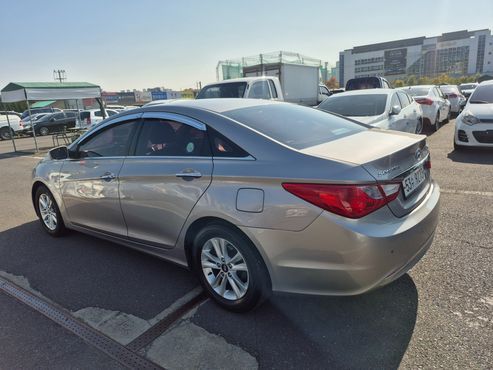 Hyundai Sonata Premier Deluxe — пробег 139 024 км — фото 4 из 5